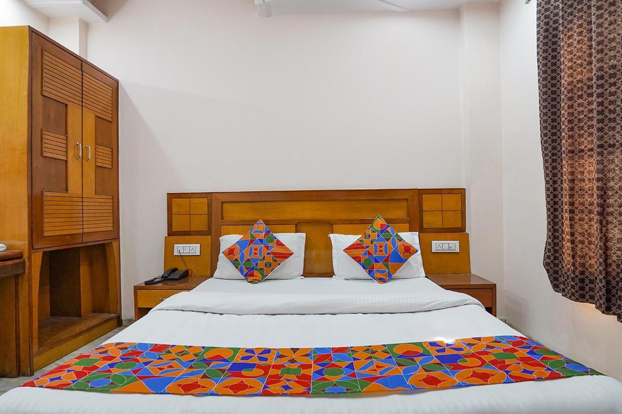 Fabhotel De Gold نيودلهي المظهر الخارجي الصورة