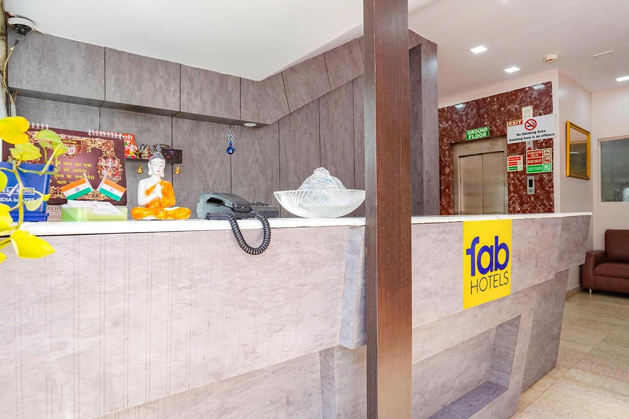 Fabhotel De Gold نيودلهي المظهر الخارجي الصورة